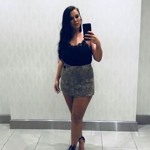 Meet your Posher, Ellie